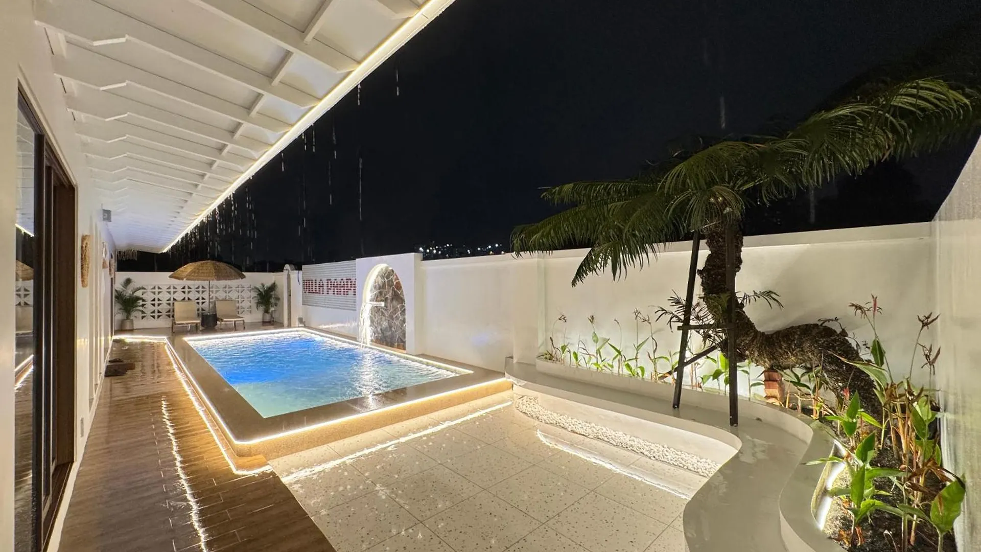 Villa Paapa & Maama Luxurious Private Pool Johor Bahru