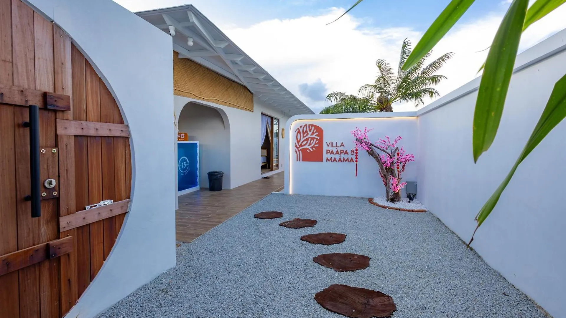 Villa Paapa & Maama Luxurious Private Pool Johor Bahru 0*,