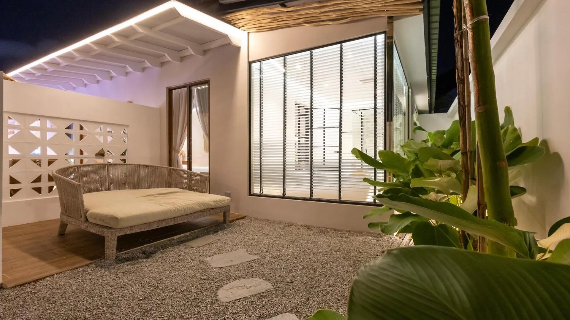Villa Paapa & Maama Luxurious Private Pool Johor Bahru