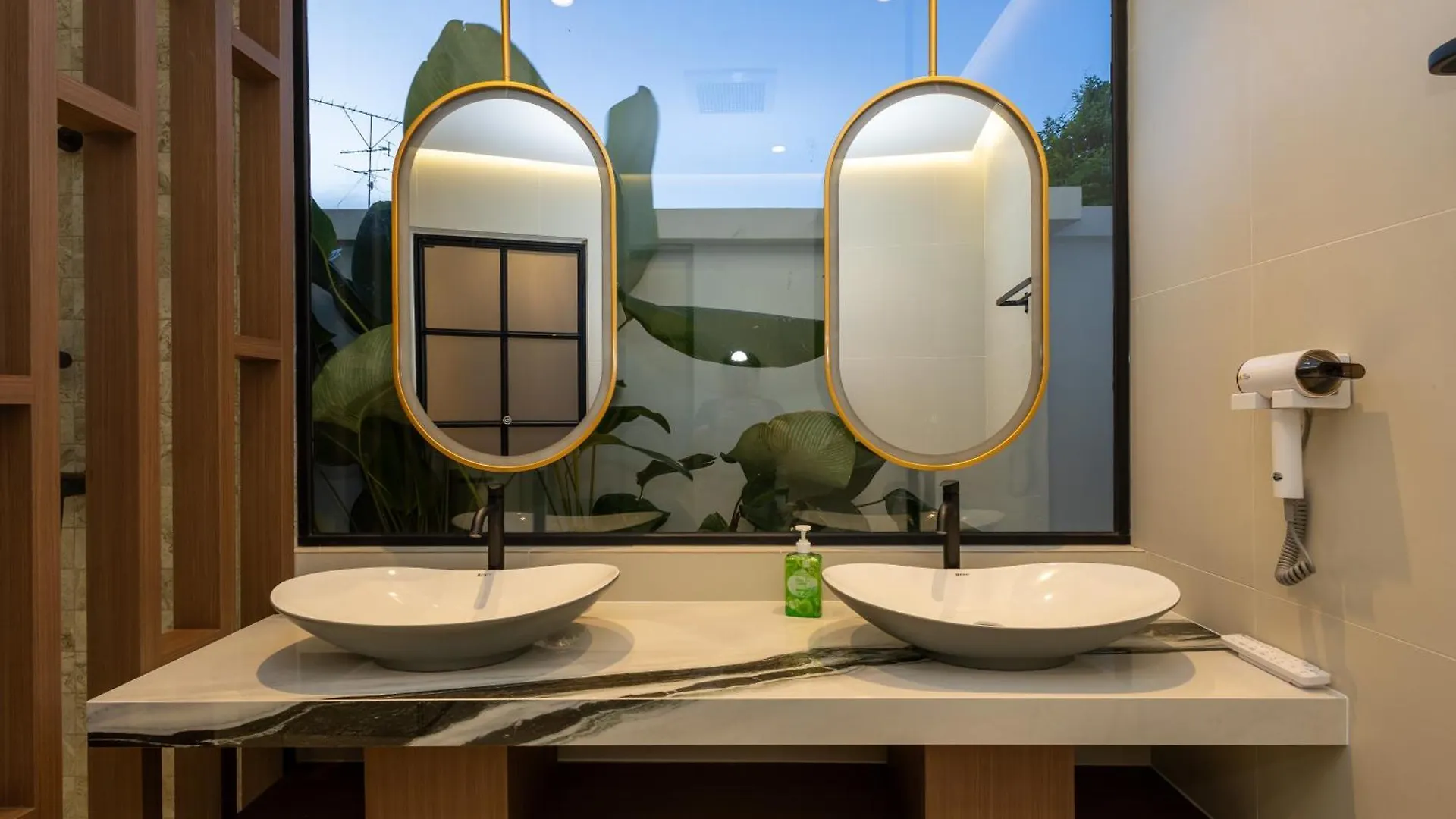 Villa Paapa & Maama Luxurious Private Pool 新山 0*,